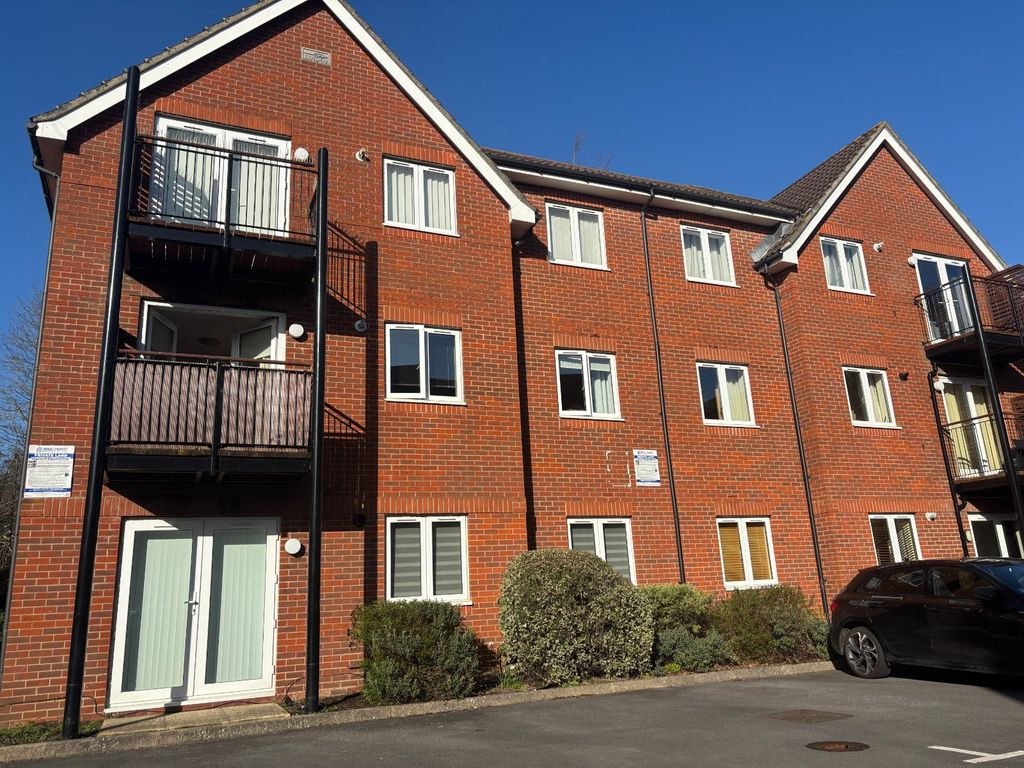 Property photo 1 of 7 Picture No. 15