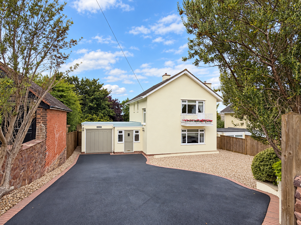 Property photo 1 of 27