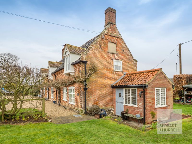 Property photo 2 of 68 Close Side & Front