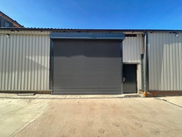 Property photo 2 of 8