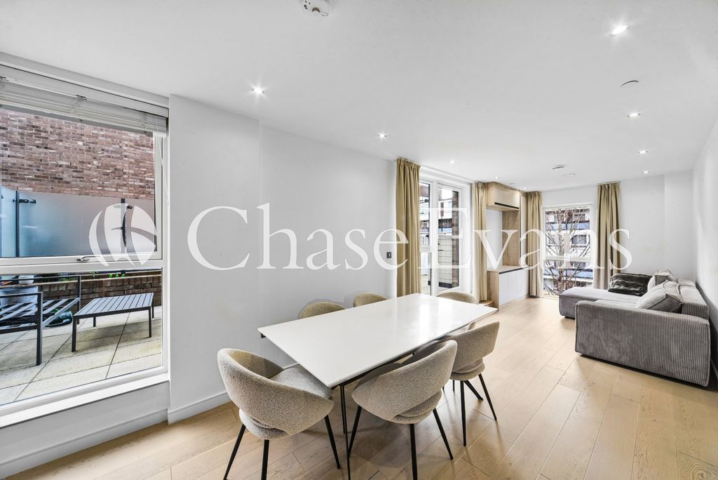 Property photo 1 of 17 Living Area