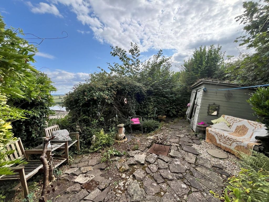 Property photo 3 of 22