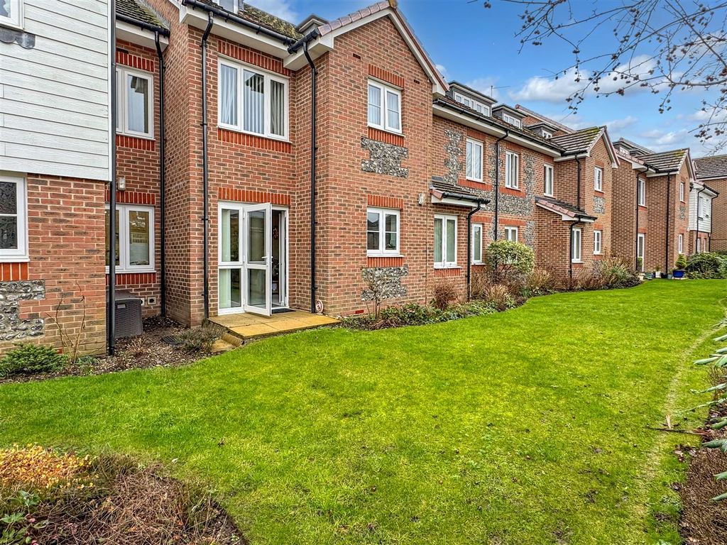 Property photo 1 of 12 Img_2256.Jpg