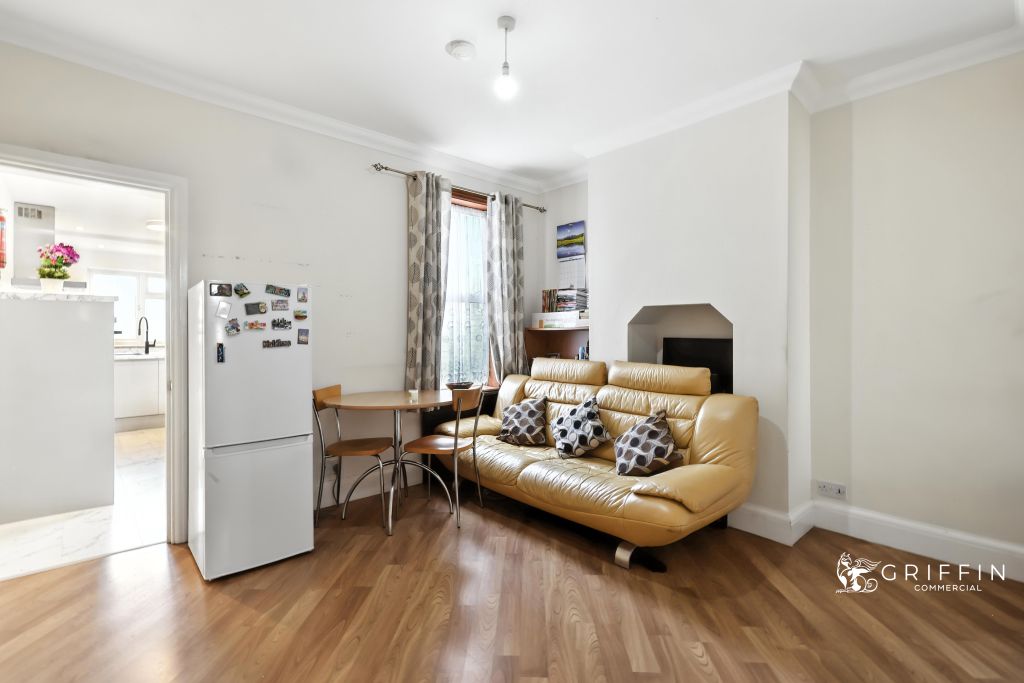 Property photo 3 of 15 5171A9980