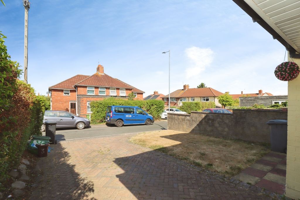 Property photo 3 of 16 Pbox-Img.Jpg