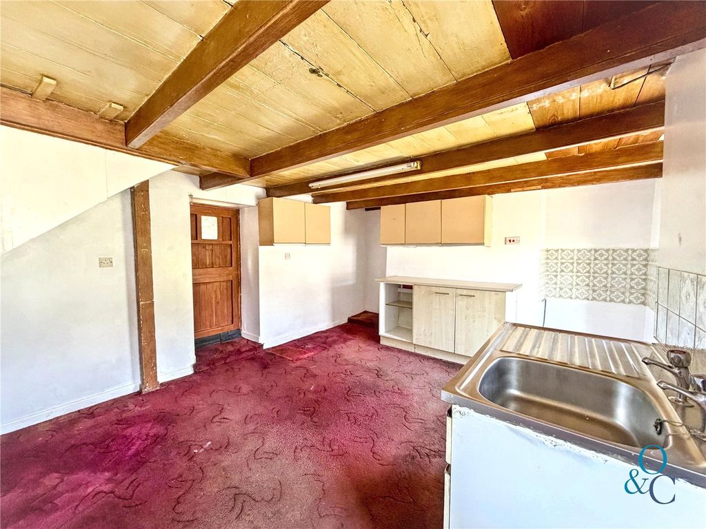 Property photo 3 of 13 Picture No. 06