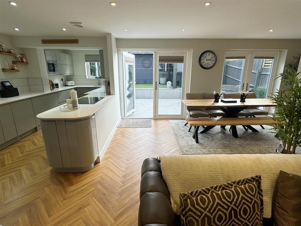 Property photo 2 of 27 Kitch - Break - Sitt 1A.Jpg