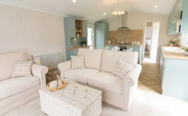 Property photo 1 of 7 Sunseeker Thornton Lounge