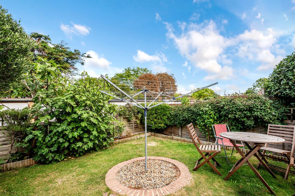 Property photo 3 of 16 Picture No. 04
