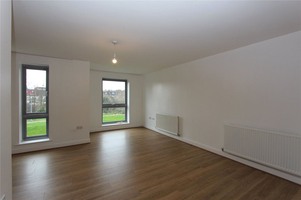 Property photo 1 of 10 Picture No. 01