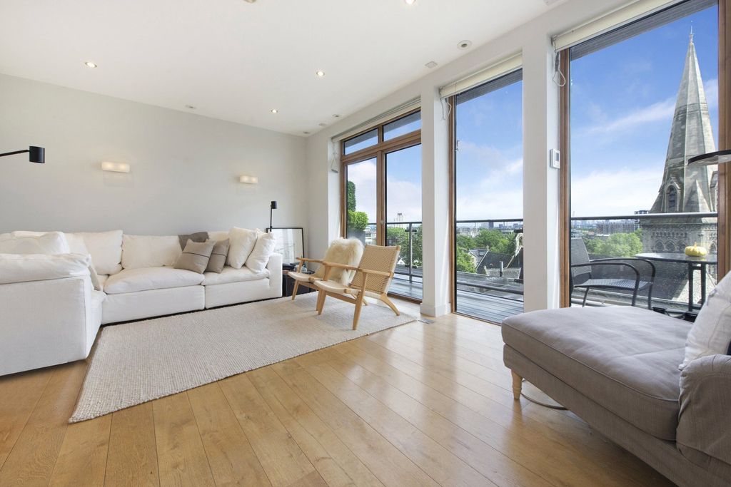 Property photo 1 of 13 Picture No. 06