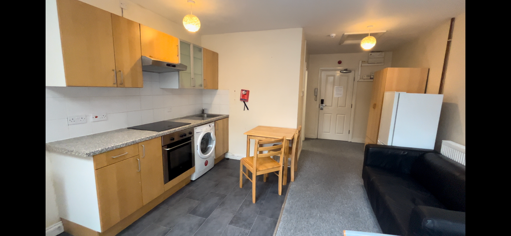 Property photo 2 of 3
