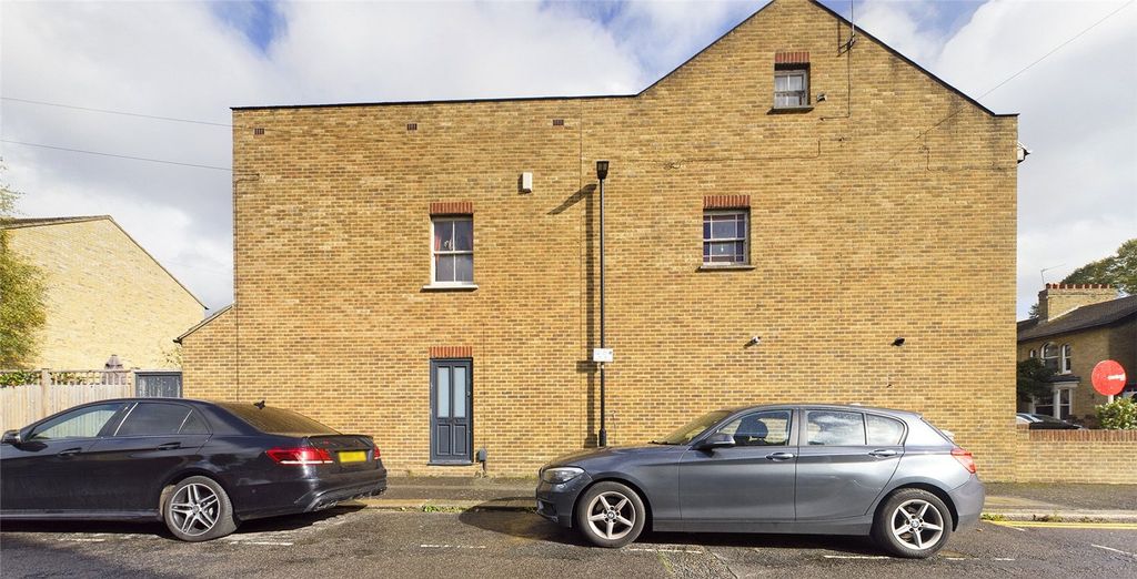 Property photo 1 of 10 Picture No. 01