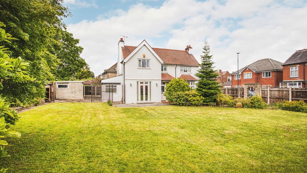 Property photo 1 of 19