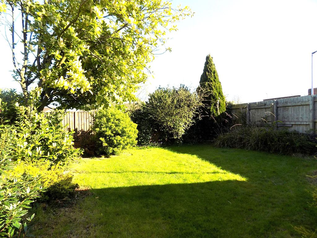 Property photo 2 of 19