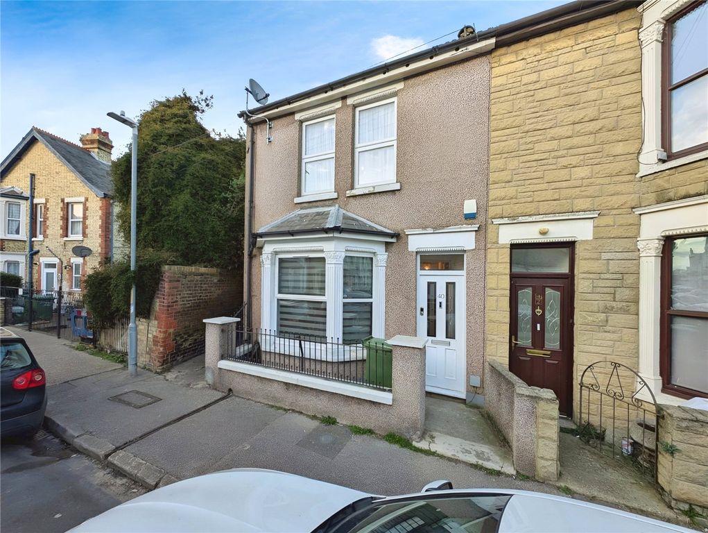 Property photo 1 of 10 Picture No. 15