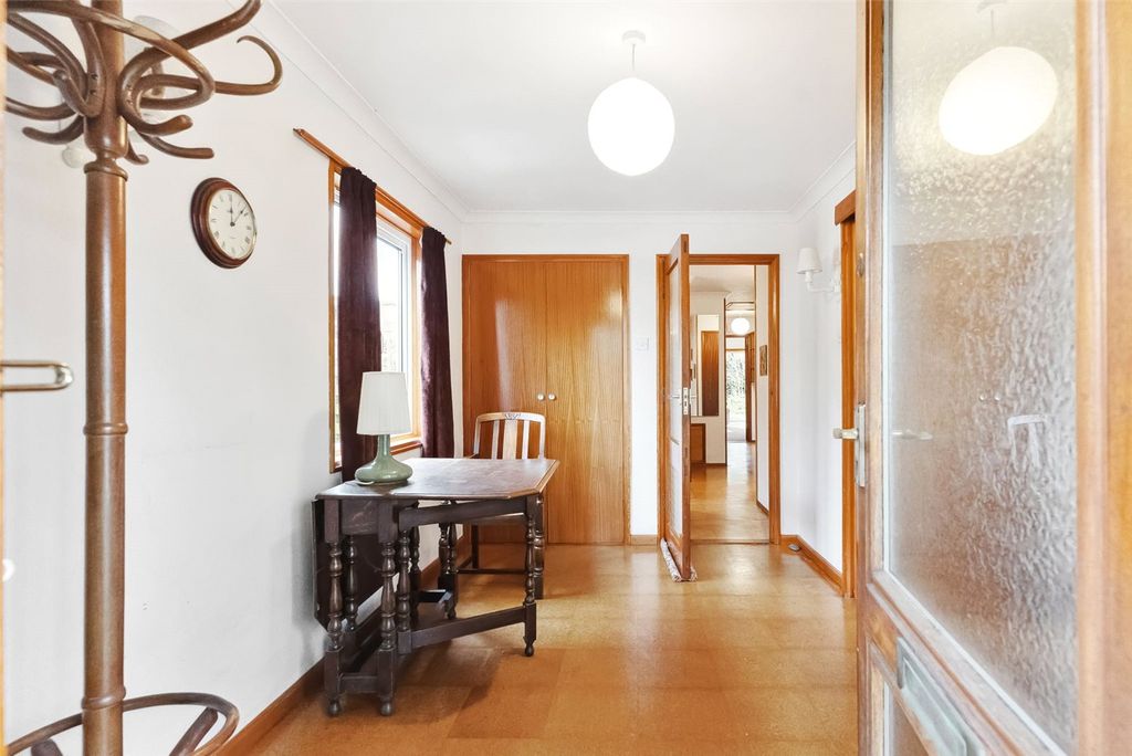 Property photo 3 of 12 Picture No. 06