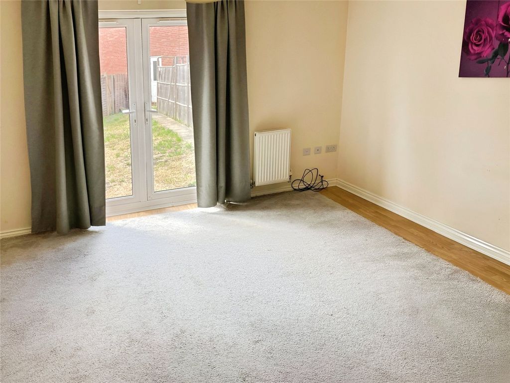 Property photo 3 of 11 Picture No. 08