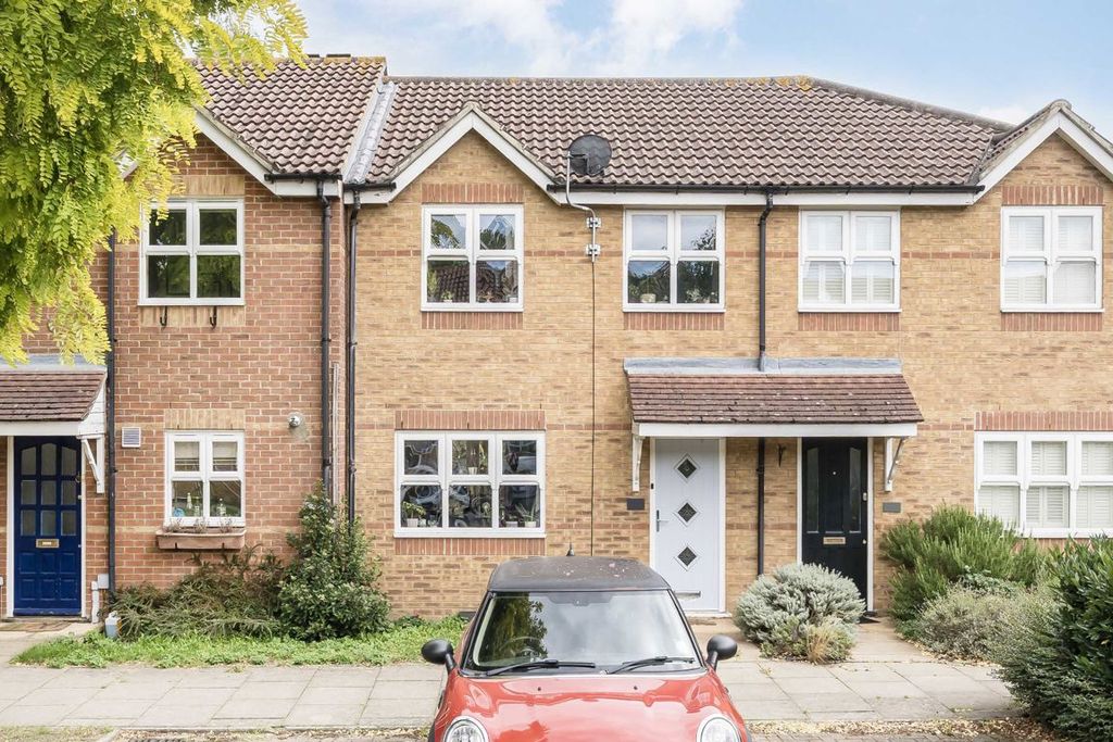 Property photo 1 of 8