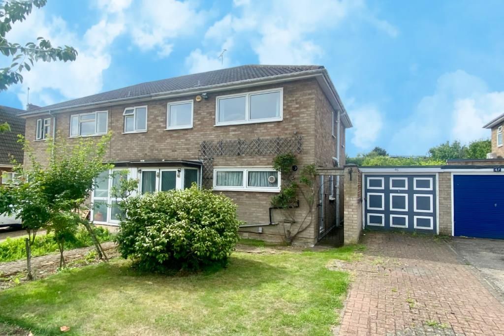 Property photo 1 of 12 Exterior: