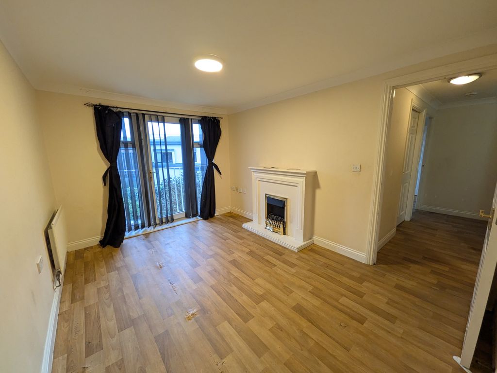 Property photo 3 of 10 Image