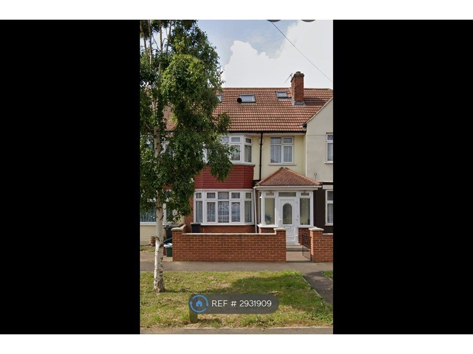 Property photo 1 of 11 Front