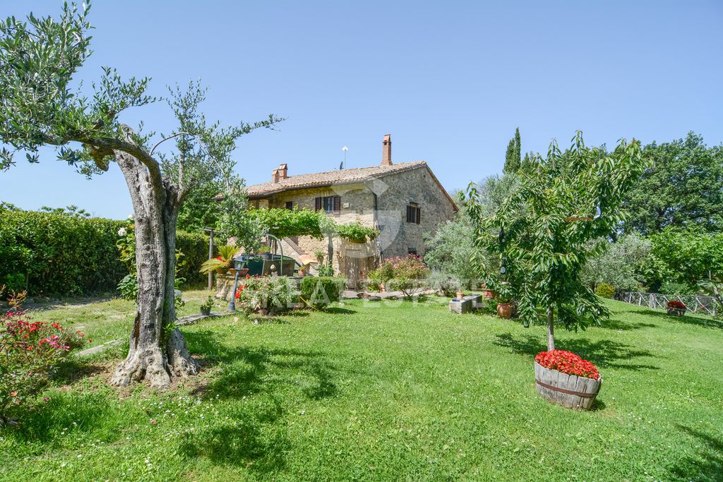 Property photo 1 of 36