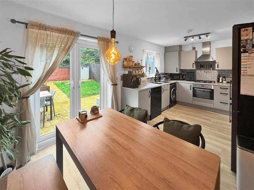 Property photo 1 of 13 Img_2196.Jpg