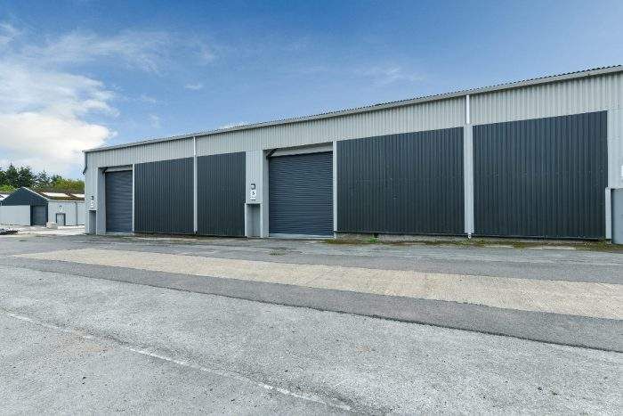 Property photo 1 of 4