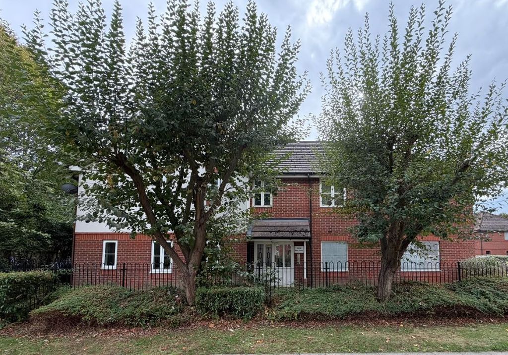 Property photo 1 of 1