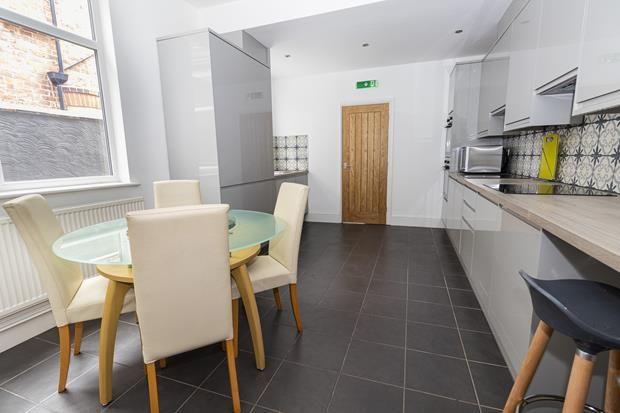 Property photo 3 of 11 Img_1623