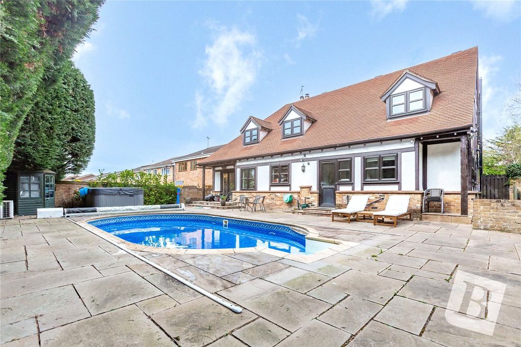 Property photo 1 of 30 Picture No. 32