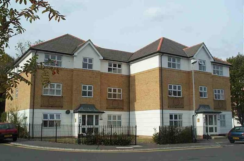 Property photo 1 of 8 Exterior