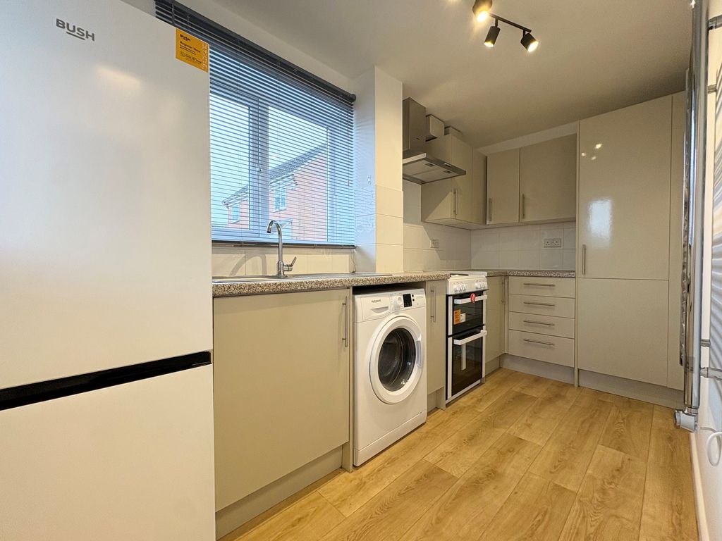 Property photo 2 of 7 Image