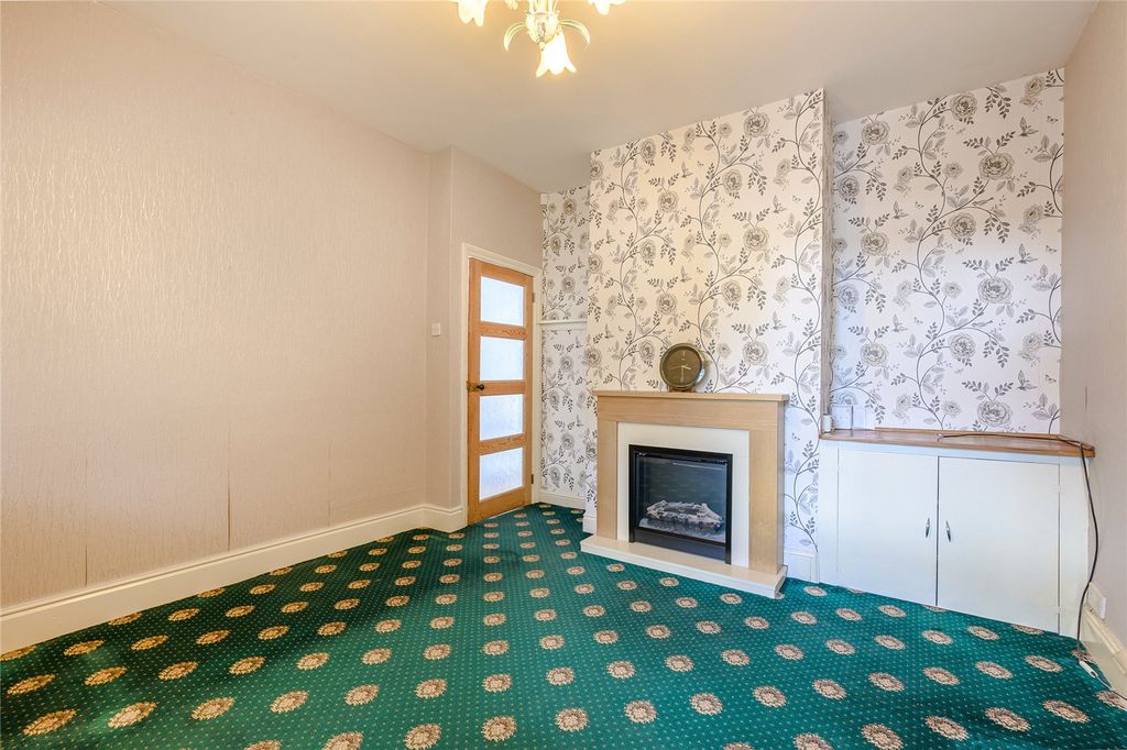 Property photo 3 of 28 Picture No. 34