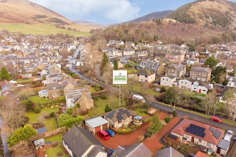 Property photo 2 of 19 Photo 1