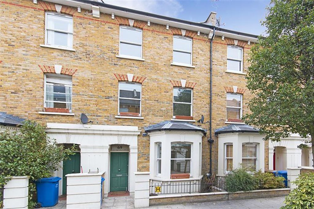 Property photo 1 of 7 (Main)