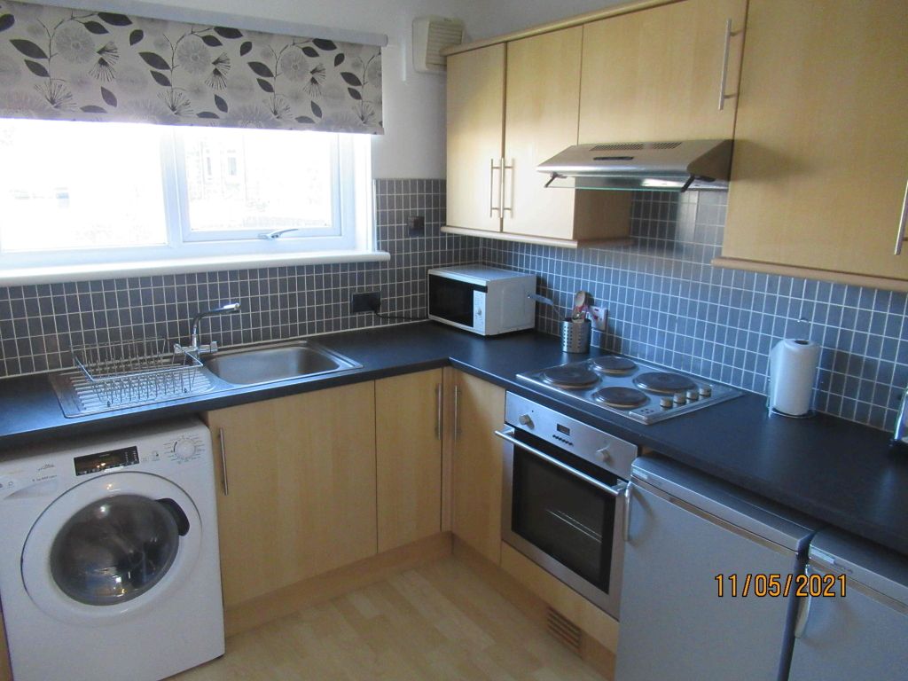 Property photo 2 of 5 Kitchen