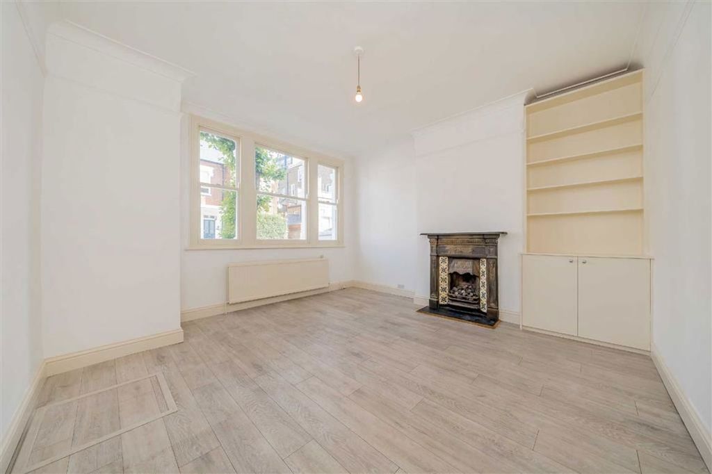 Property photo 2 of 5