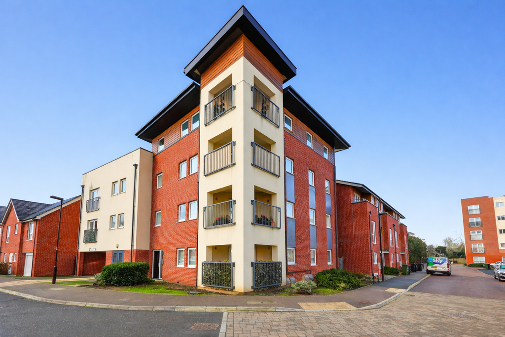 Property photo 1 of 12