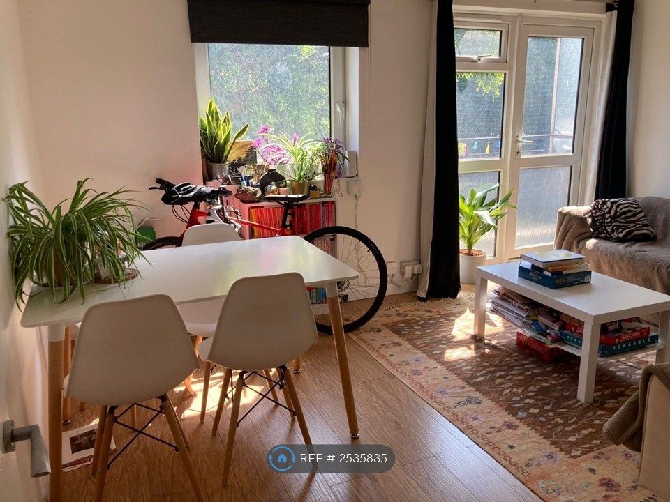 Property photo 1 of 6 Dining Area