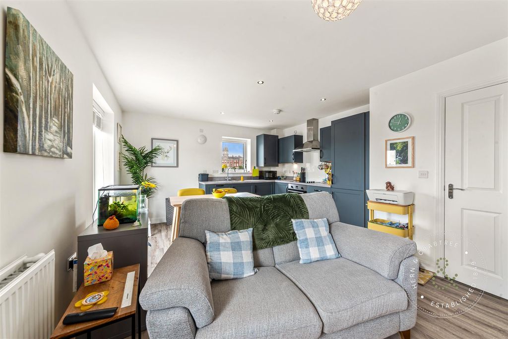 Property photo 3 of 21 Ffordd-Wallace-10.Jpg