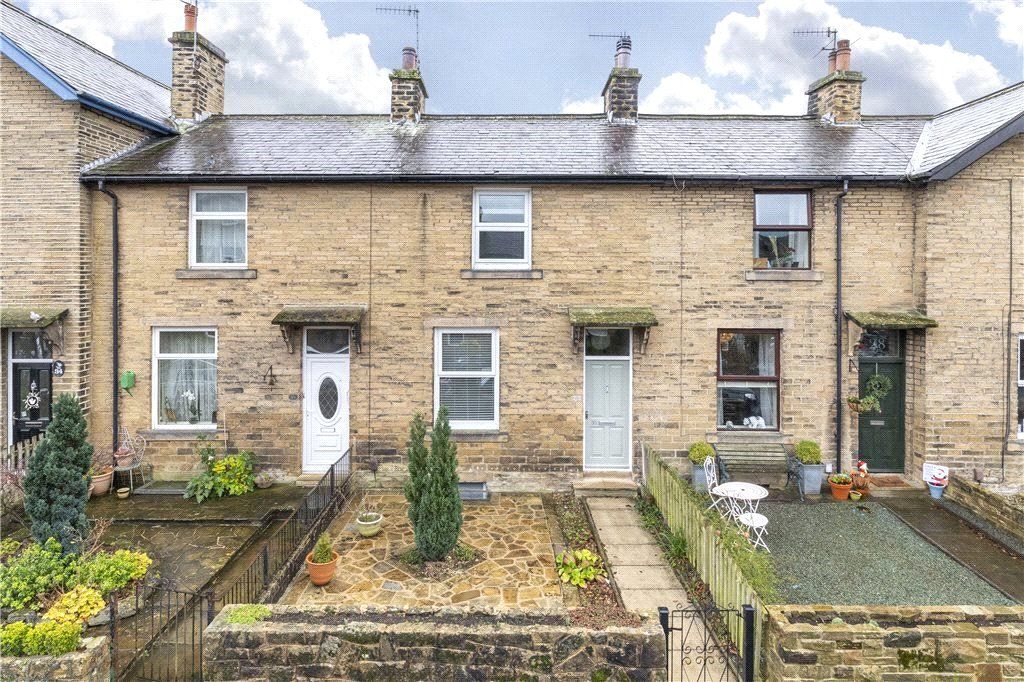 Property photo 1 of 15 Front