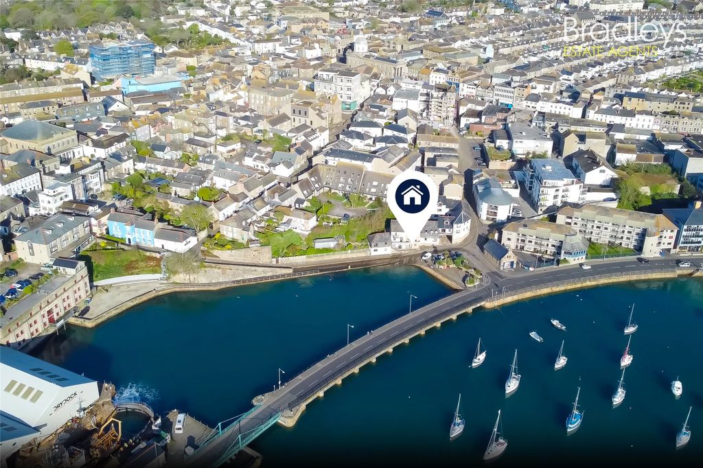 Property photo 1 of 11 Picture No. 25