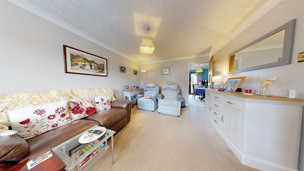 Property photo 3 of 24 04212026_161002.Jpg