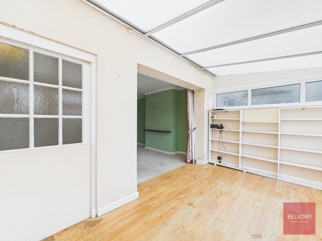 Property photo 2 of 32