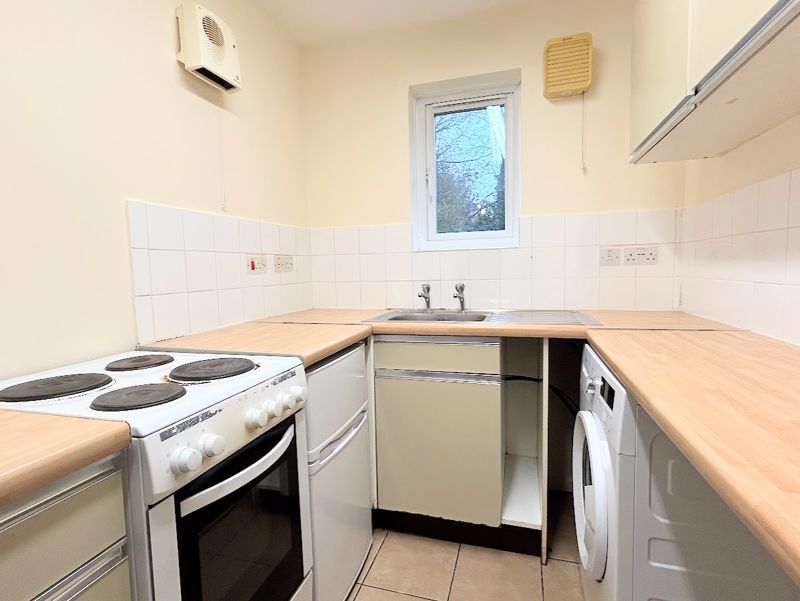 Property photo 3 of 5 Photo 2