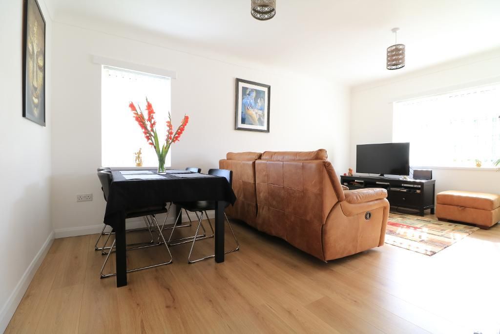 Property photo 3 of 19 Lounge Diner