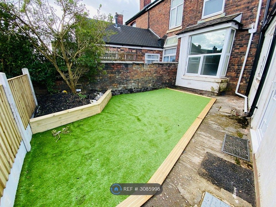 Property photo 3 of 14