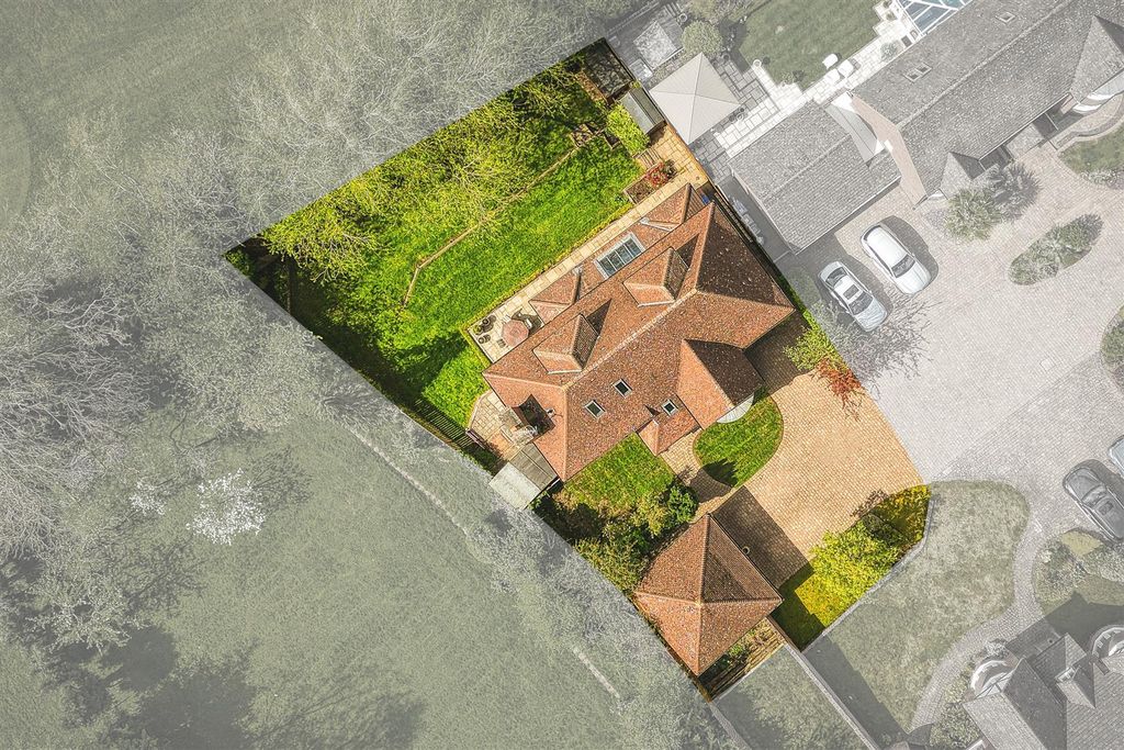 Additional image 32 of 5 bed detached house for saleCoppicewood Drive, Littleover, Derby DE23